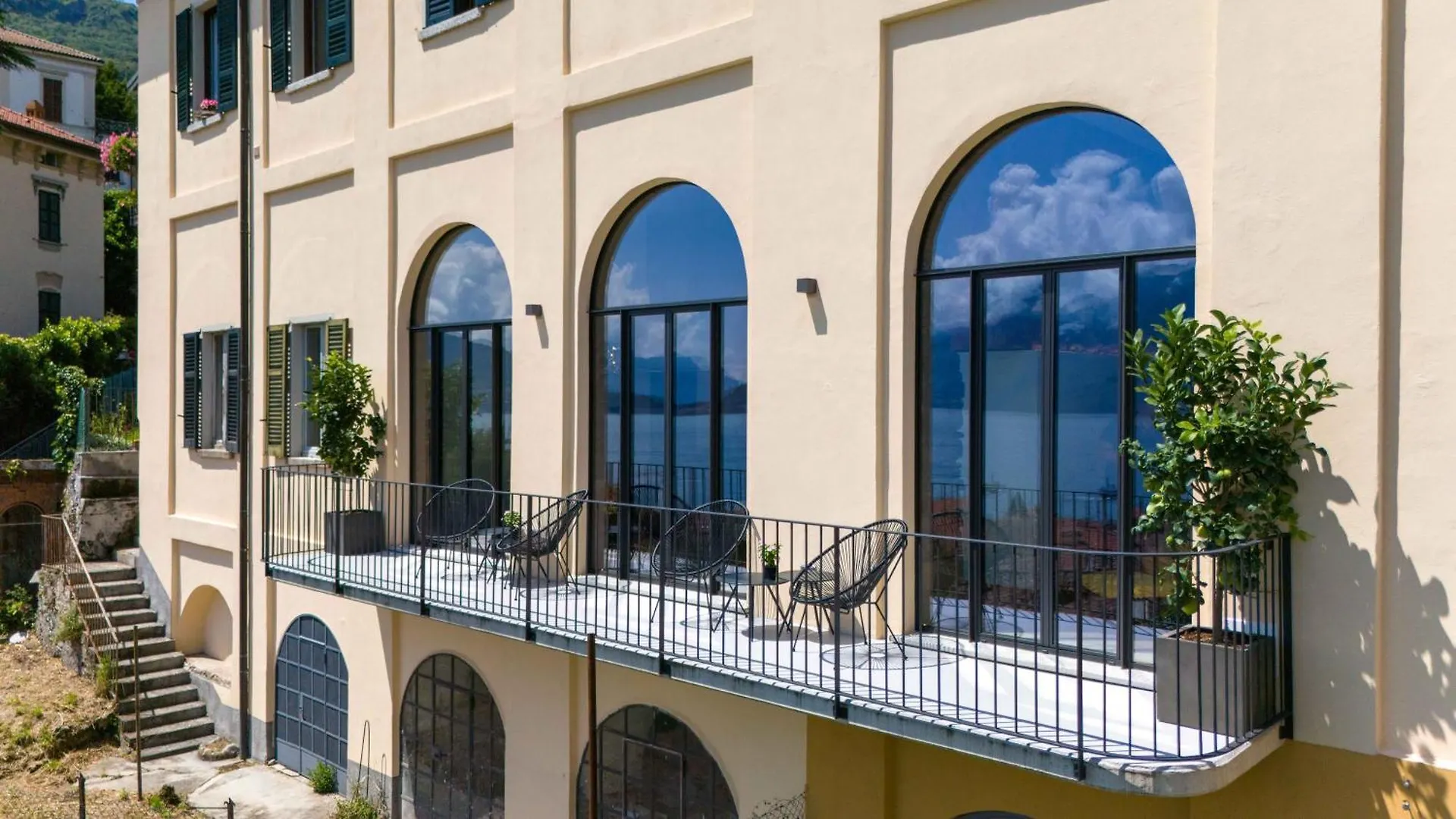 Casa Giorgio Luxury Apartment With Stunning View Menaggio