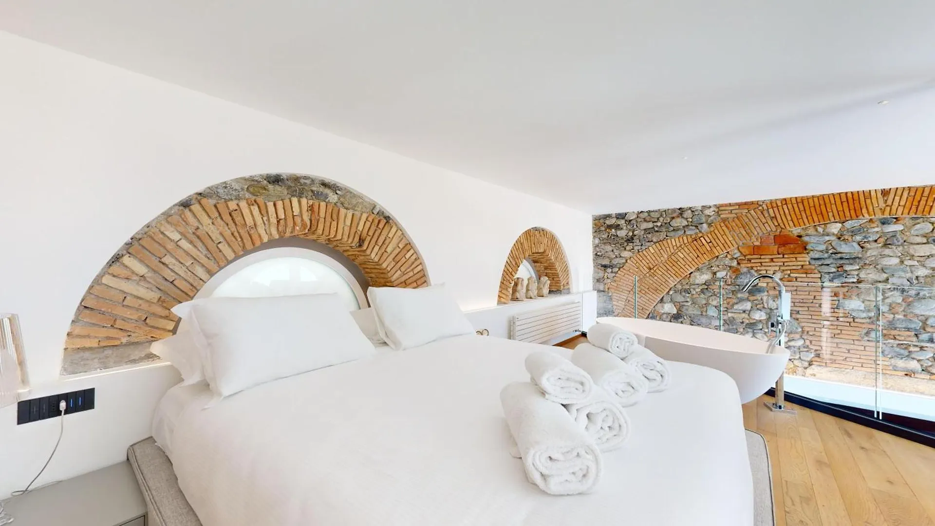 Casa Giorgio Luxury Apartment With Stunning View Menaggio