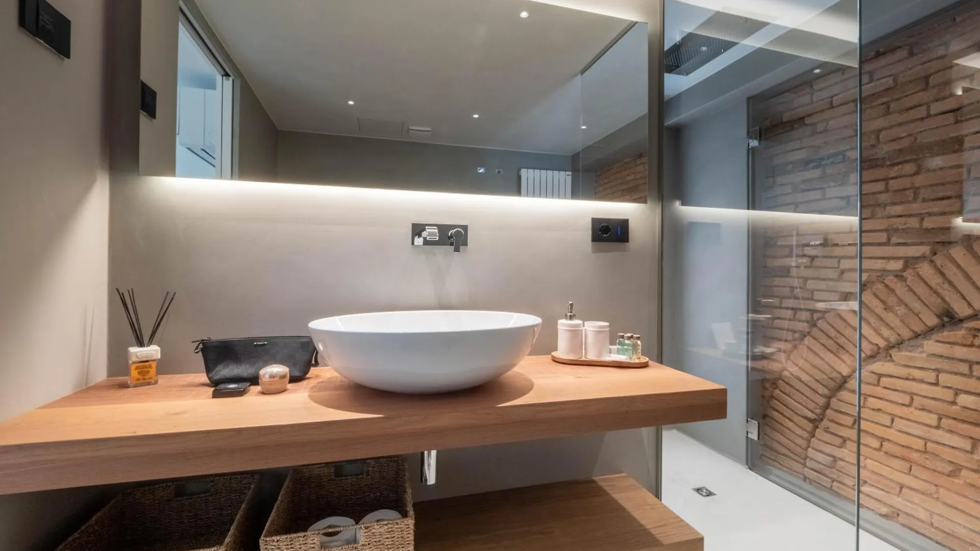 Casa Giorgio Luxury Apartment With Stunning View Menaggio