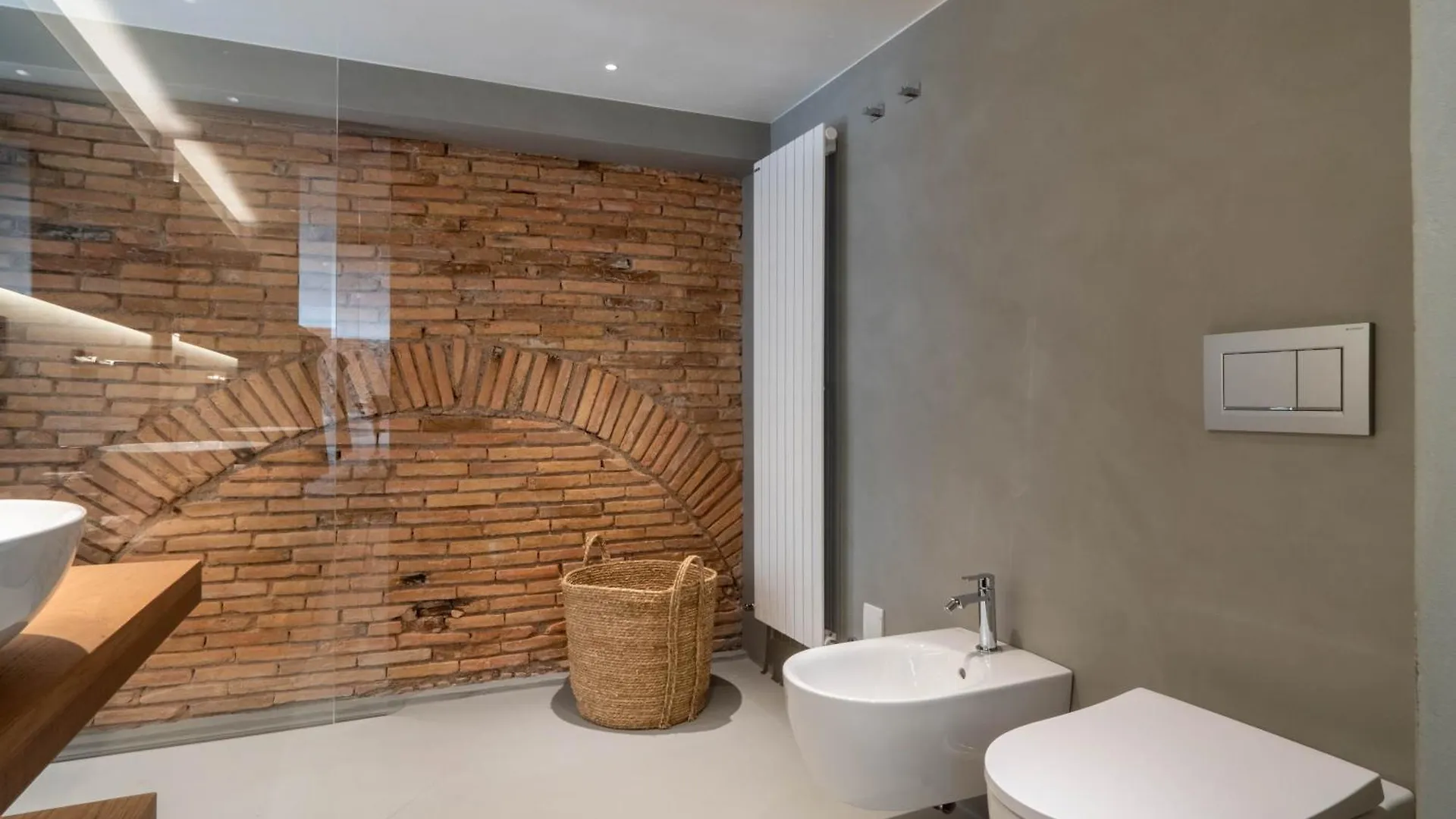 Casa Giorgio Luxury Apartment With Stunning View Menaggio Italy