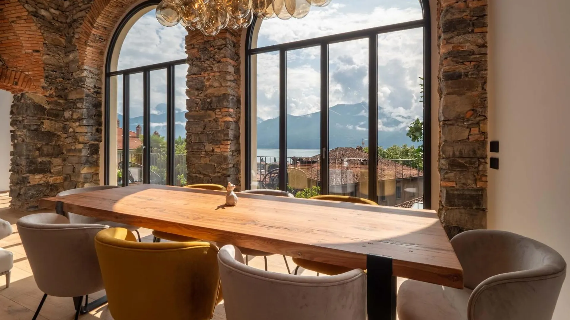 Casa Giorgio Luxury Apartment With Stunning View Menaggio