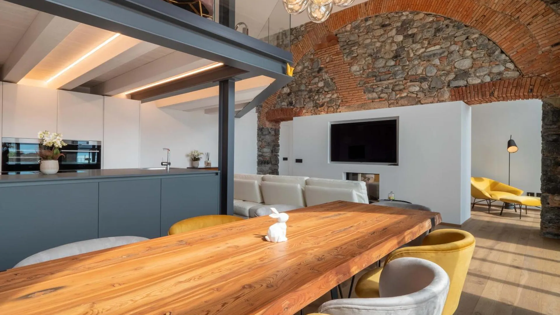 Casa Giorgio Luxury Apartment With Stunning View Menaggio 0*,  Italy
